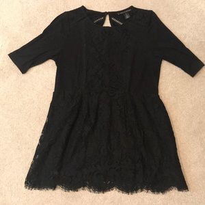 Lace Peplum Elbow Sleeve Maternity Top